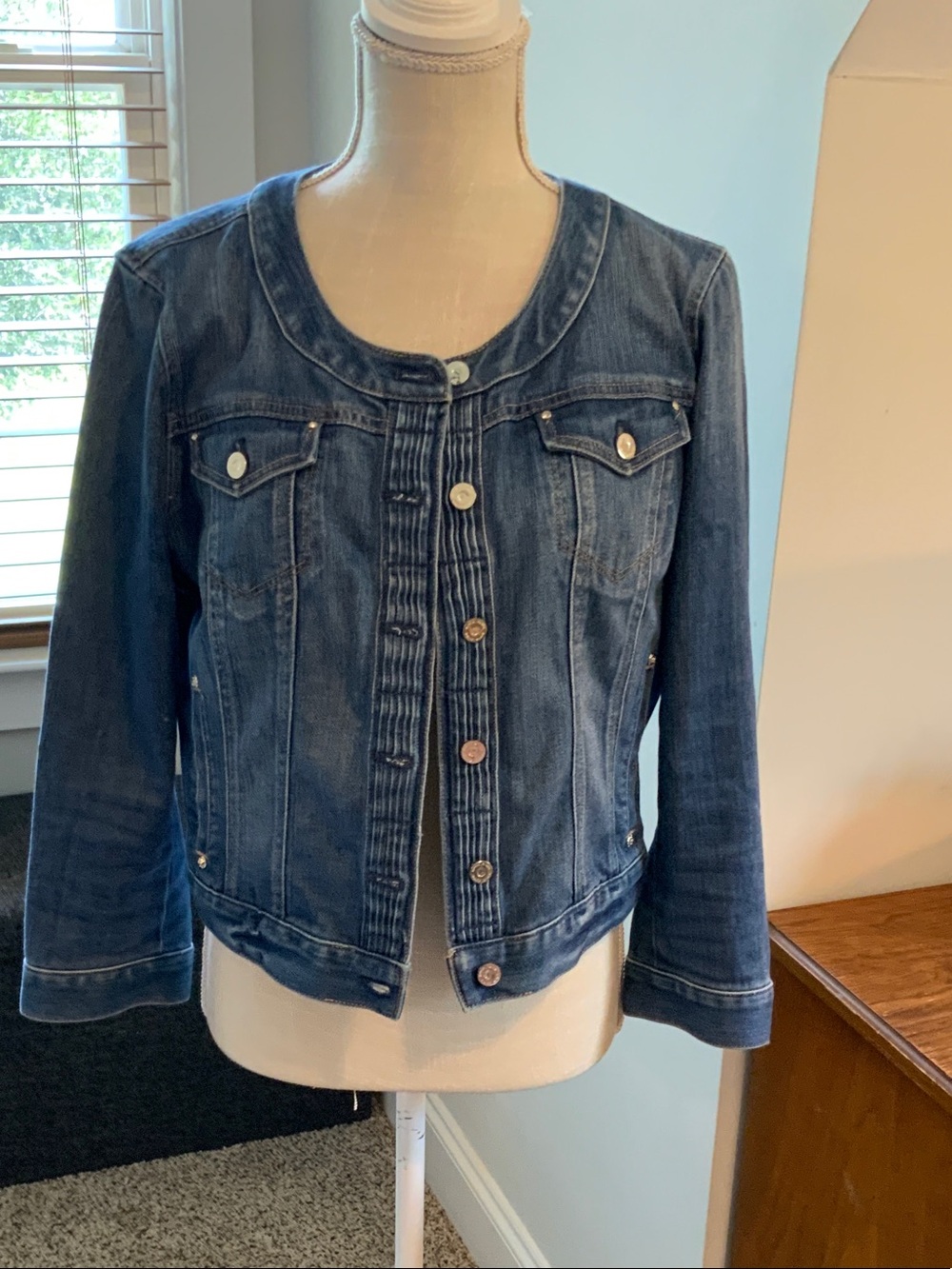 White House Black Market Women's 3/4 sleeve Denim Jacket